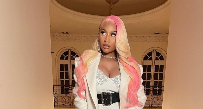 H Nicki Minaj μας δείχνει για πρώτη φορά το πρόσωπο του νεογέννητου γιου της