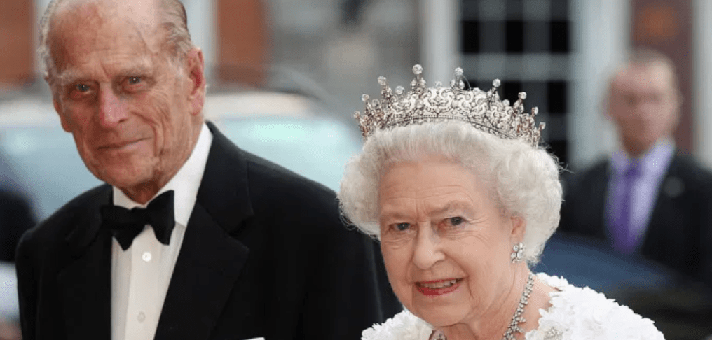 Βασίλισσα Ελισάβετ – Πρίγκιπας Φίλιππος: Έκαναν το εμβόλιο για τον νέο κορωνοϊό