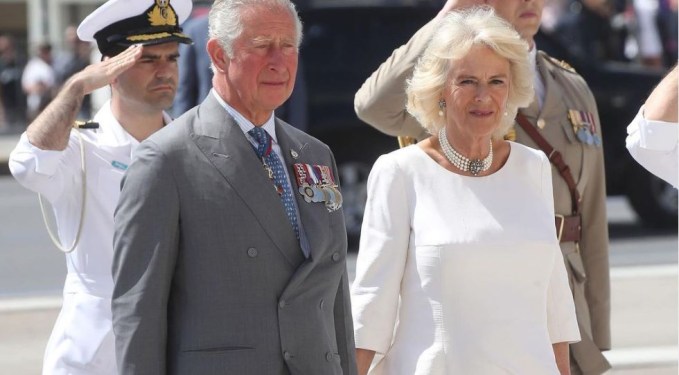Πρίγκιπας Κάρολος – Καμίλα: Η άφιξή τους στην Αθήνα και το πρόγραμμά τους