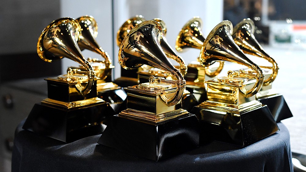 Βραβεία Grammy 2021: Ιδού οι νικητές της βραδιάς και οι πιο εντυπωσιακές εμφανίσεις
