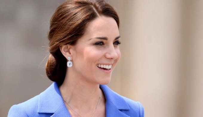 Kate Middleton: Η “διαφορετική” εμφάνισή της στο Victoria and Albert Museum
