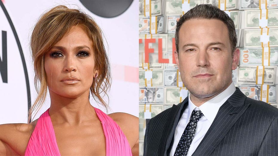 Ξανά μαζί Ben Affleck – J Lo; H συνάντηση, η πρώτη κοινή φωτογραφία και το “χεράκι”