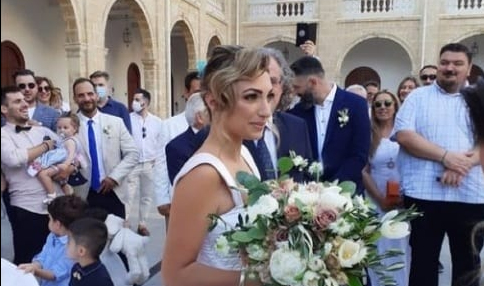 Κρίστη Παπαδοπούλου - Μιχάλης Μπούσιας: Εικόνες από τον ονειρεμένο γάμο τους