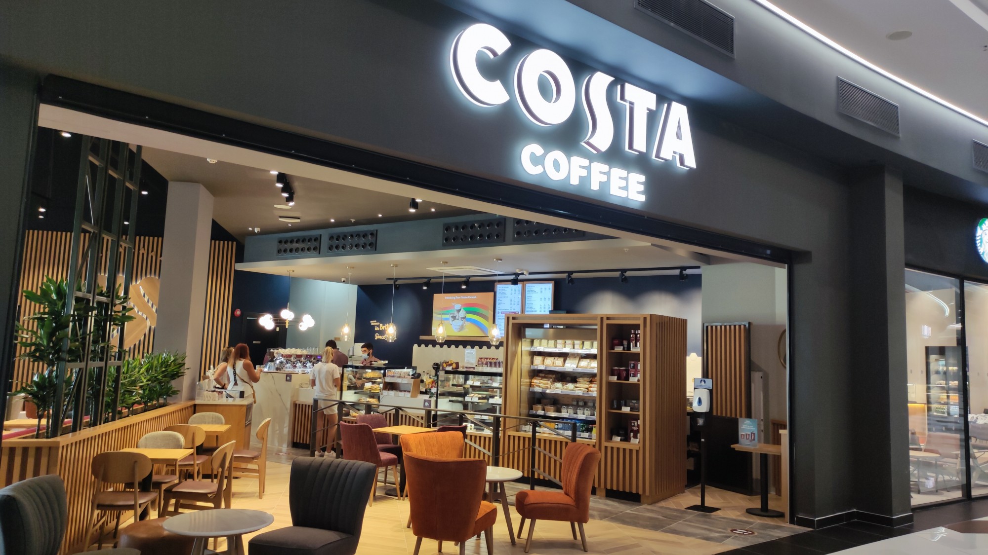 Δυο Νεα καταστήματα από το  COSTA COFFEE