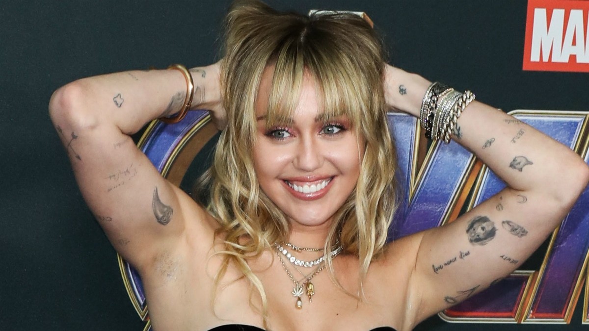 Miley Cyrus: Η υπέροχη έπαυλή της είναι διακοσμημένη από τη μητέρα της