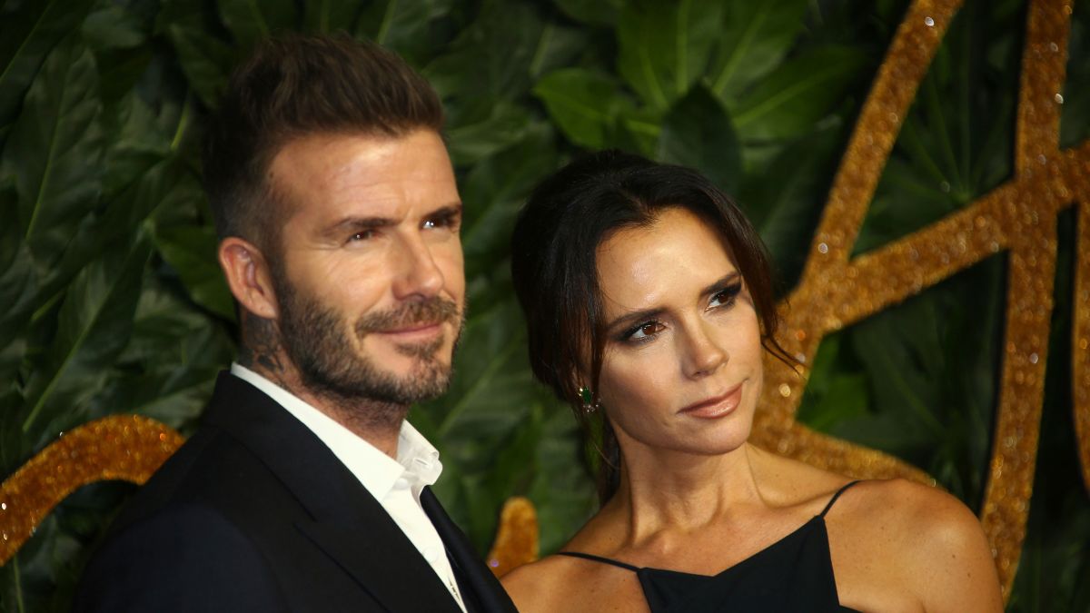 Victoria - David Beckham: Μια ματιά στην τραπεζαρία της έπαυλής τους
