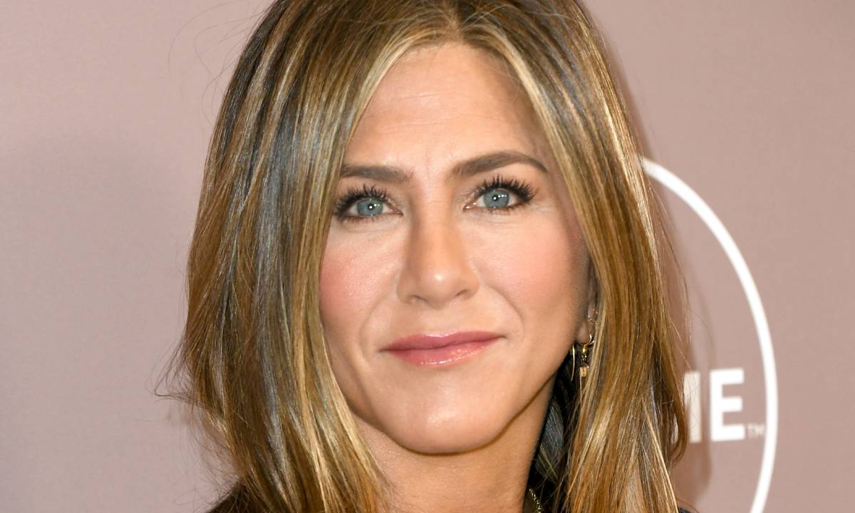 Η Jennifer Aniston είναι η επόμενη celebrity που θα λανσάρει το δικό της brand ομορφιάς