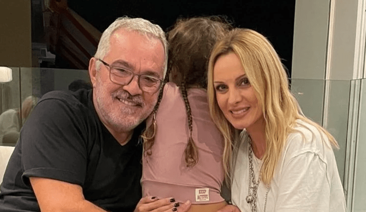 Πέγκυ Ζήνα – Γιώργος Λύρας: Οι φωτογραφίες με την κόρη τους και οι ευχές για τα 10ά γενέθλιά της
