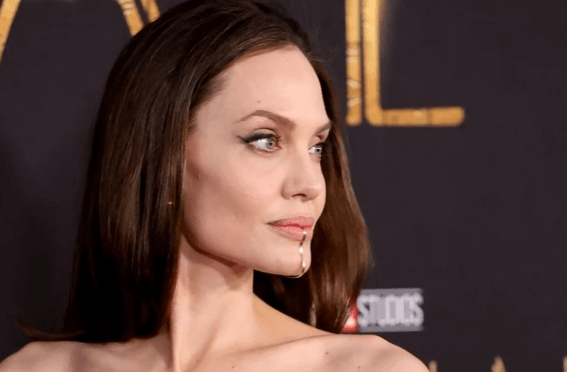 Angelina Jolie: Με extreme εμφάνιση στην πρεμιέρα της νέας της ταινίας