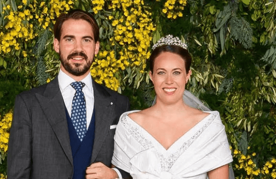 Πρίγκιπας Φίλιππος – Νίνα Φλορ: Οι εντυπωσιακές προσκλήσεις και οι μπομπονιέρες του γάμου τους