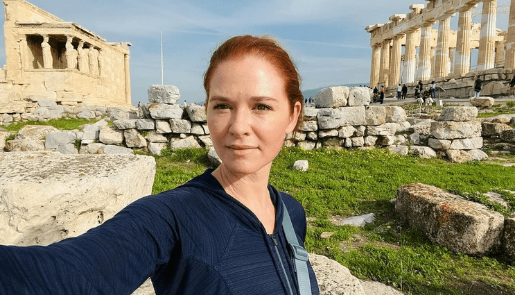 Grey’s Anatomy: Η πρωταγωνίστρια Sarah Drew είναι στην Ελλάδα με την οικογένειά της