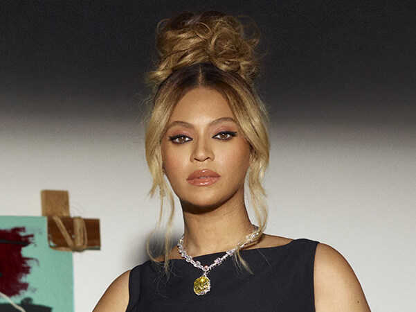 Beyonce: Μας έδειξε την πιο απρόσμενη εκδοχή του γαλλικού μανικιούρ - Θα το τολμούσες;