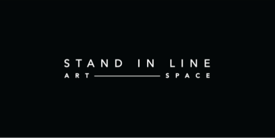 Η νέα αίθουσα τέχνης Stand in Line – Art Space