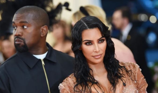 Ανατροπή! Το ειδύλλιο του Kanye West με τη Julia Fox... «είναι κόλπο για την Kim»