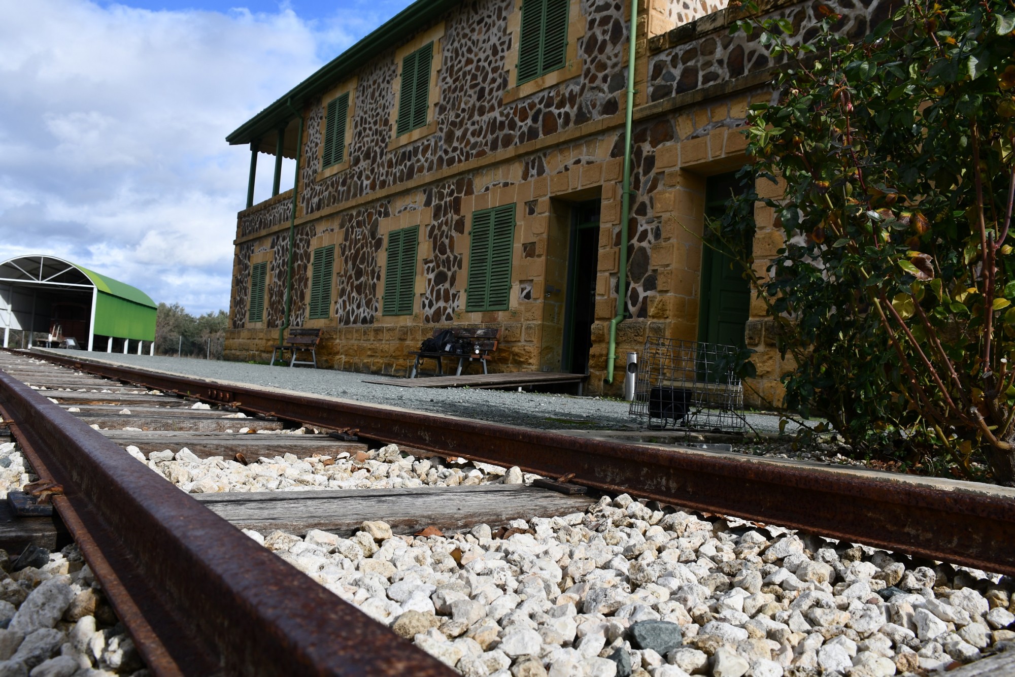 Ο Κυπριακός Σιδηροδρομικός Σταθμός… “επιστρέφει” από την Αμμόχωστο μέχρι το Τρόοδος