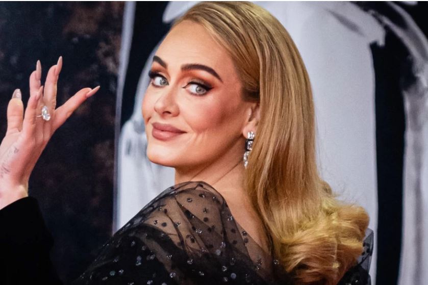 Adele: Σάρωσε στα φετινά μουσικά βραβεία Brit