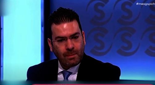 Ο Ευθύμιος Δίπλαρος με τρεμάμενη φωνή μιλά για την περιπέτεια υγεία της γυναίκας του και συγκινείται