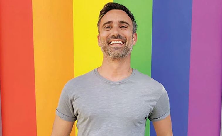 Συγκινεί ο Καπουτζίδης: «Ως gay έχω βιώσει έρωτες και χωρισμούς, αλλά δεν… μπορώ να τα διηγηθώ»