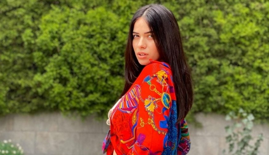 Μαρία Κορτζιά: Ποζάρει με crop top μια εβδομάδα μετά την γέννα