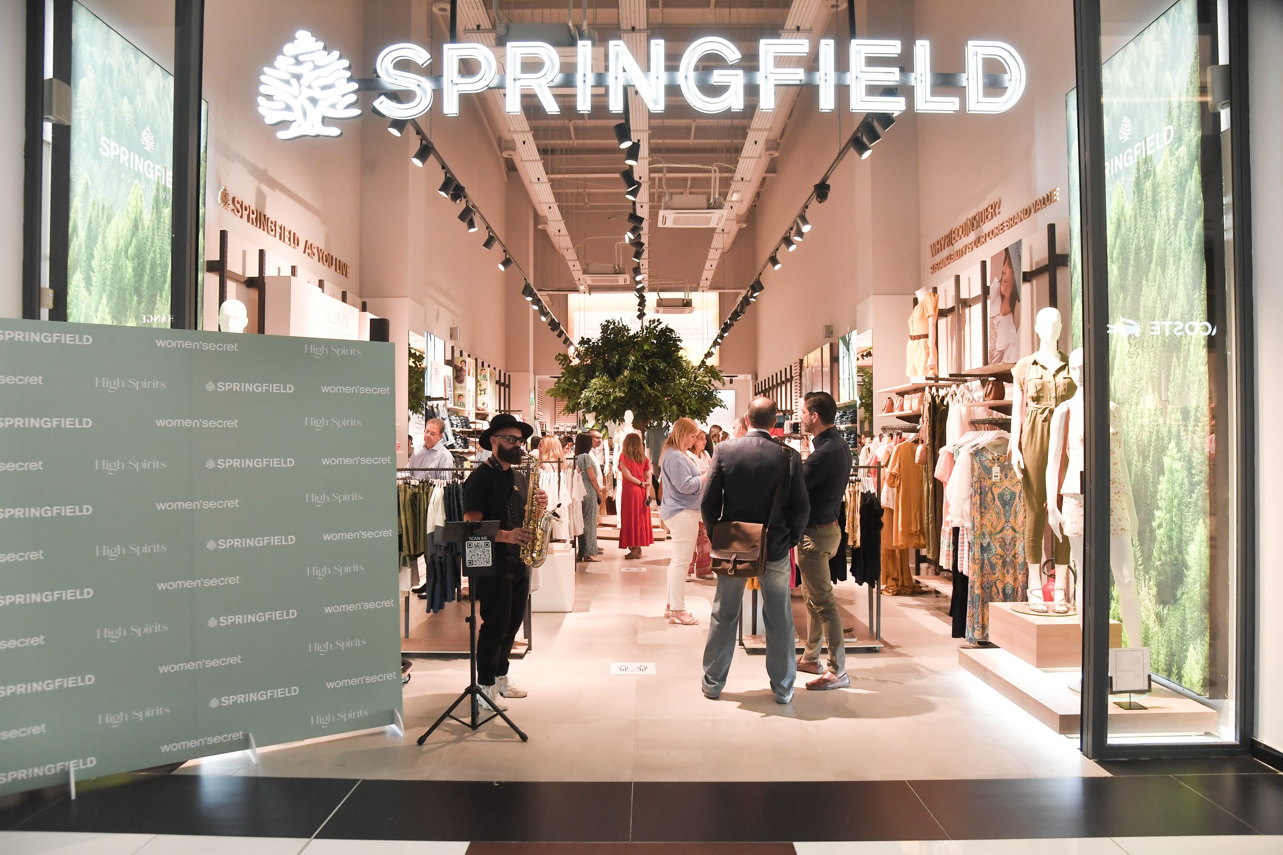 Springfield και Women΄secret flagship stores: Δυνατές αφίξεις στο Metropolis Mall στη Λάρνακα.
