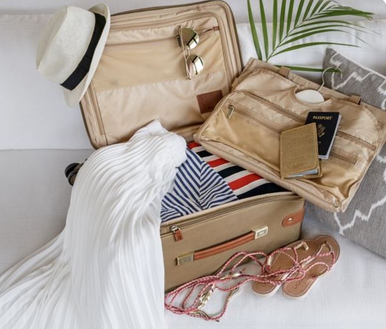 Βαλίτσα διακοπών : 4 tips από μια Γαλλίδα για να χωρέσουν όλα στην cabin bag