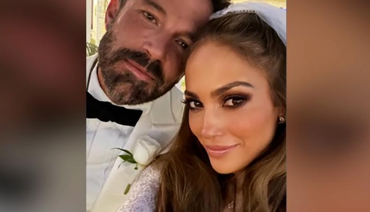 Lopez-Affleck: Όλα όσα δεν ξέραμε για το γάμο τους – Οι αποκαλύψεις του ιερέα που τους πάντρεψε