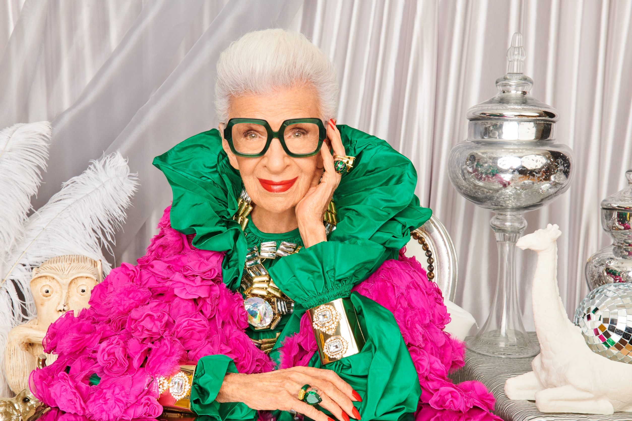 Iris Apfel: To fashion icon έγινε 101 ετών!