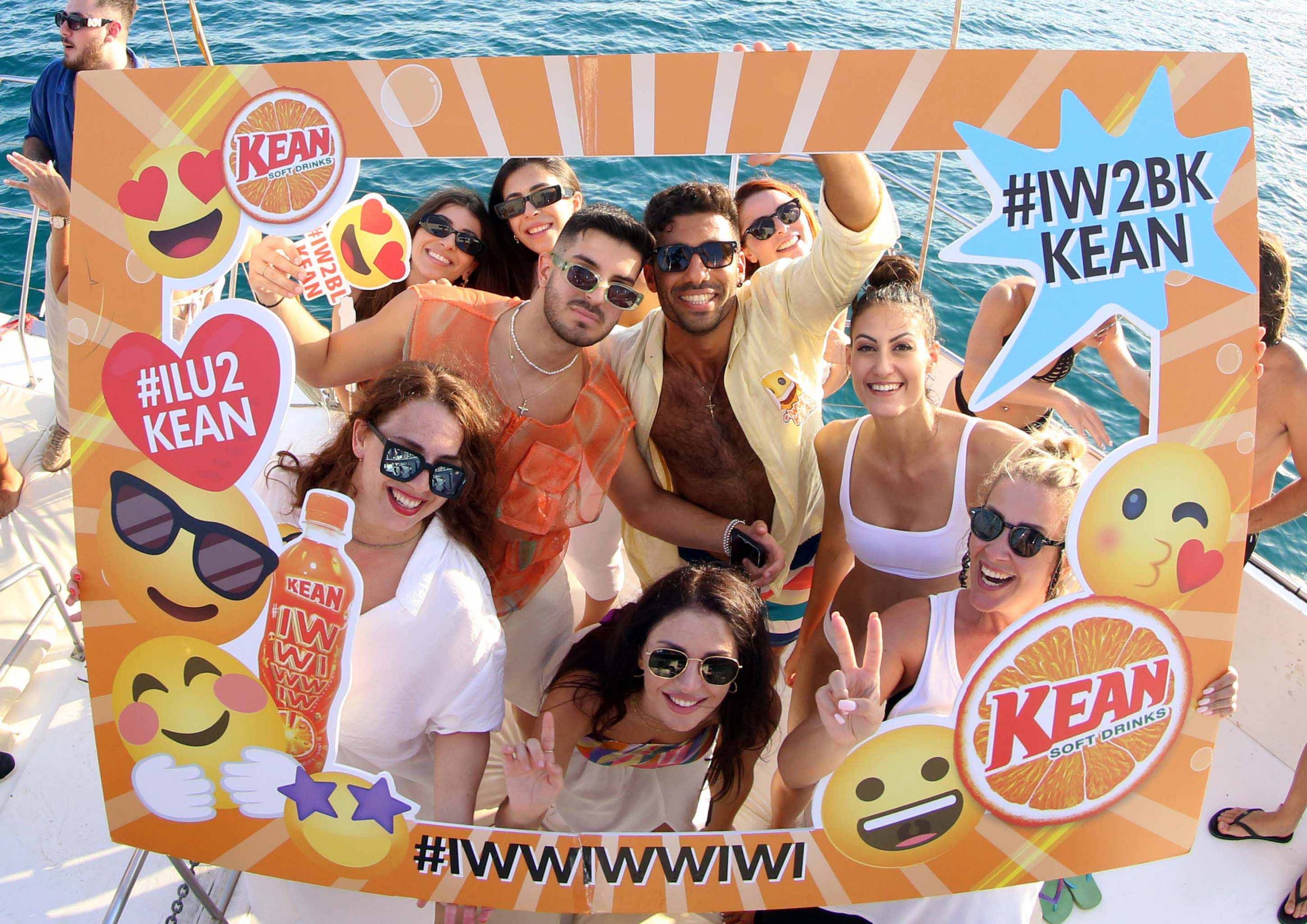 Η ΚΕΑΝ τάραξε τα νερά με το απόλυτο boat party του φετινού καλοκαιριού!