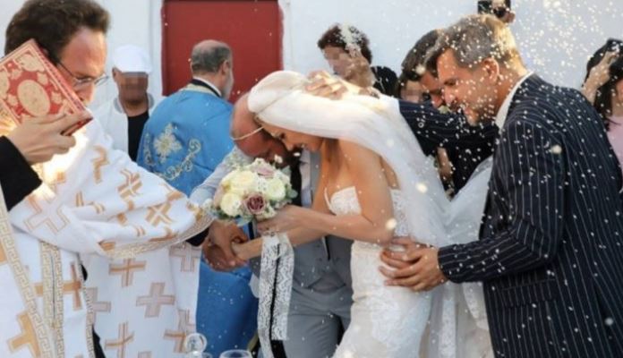Χώρισε γνωστή Ελληνίδα τραγουδίστρια, μετά από τέσσερα χρόνια γάμου