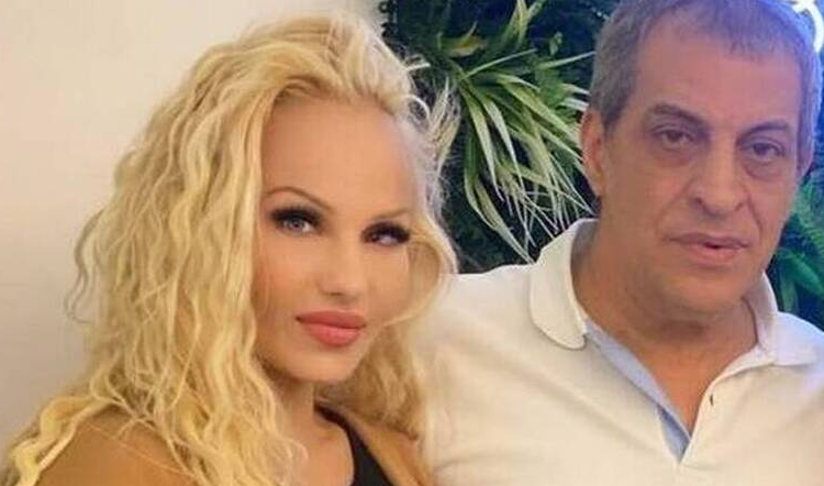 Θέμης Αδαμαντίδης: Σε νέα αναβολή η δίκη για την υπόθεση ξυλοδαρμού της συντρόφου του