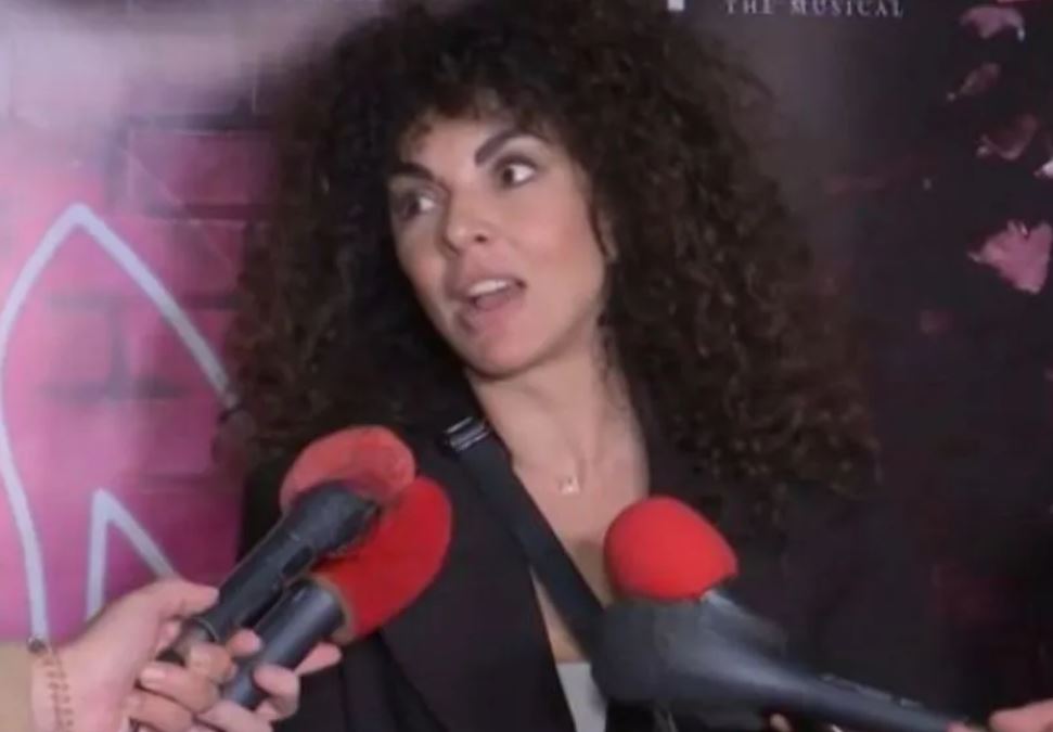 Μαρία Σολωμού: Έξαλλη με δημοσιογράφο - «Είναι ερώτηση σοβαρή; Περιμένεις να σου απαντήσω;»