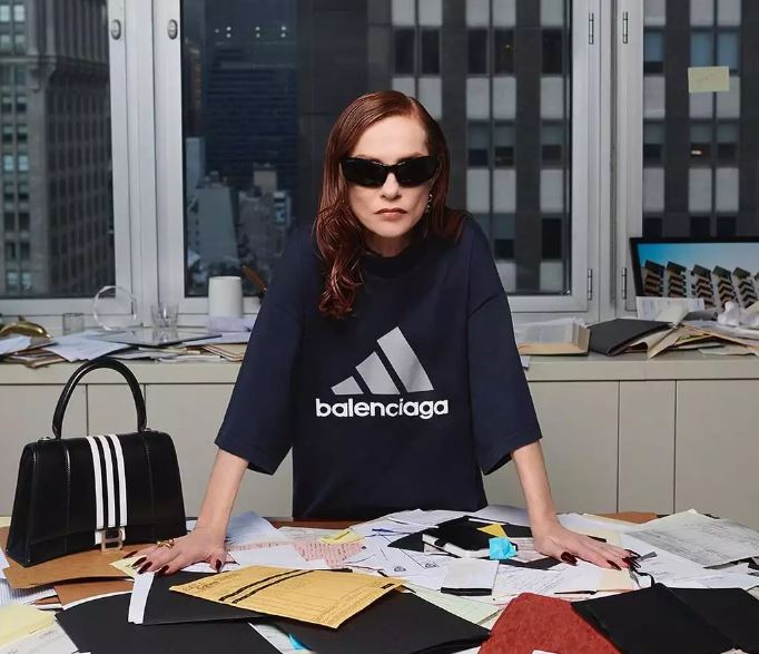 Balenciaga x Adidas: Κυκλόφόρησε η πολυαναμενόμενη συλλογή
