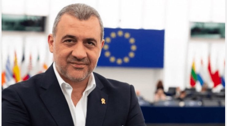 Φουρλάς: Παραλίγο… σύλληψη εντός του Ευρωκοινοβουλίου – Όλες οι λεπτομέρειες και η αποκάλυψη