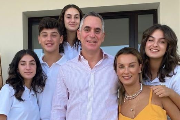 Γιώτα Παπαδοπούλου: Μοιράστηκε μία όμορφη οικογενειακή φωτογραφία με αφορμή την επιστροφή στα σχολεία