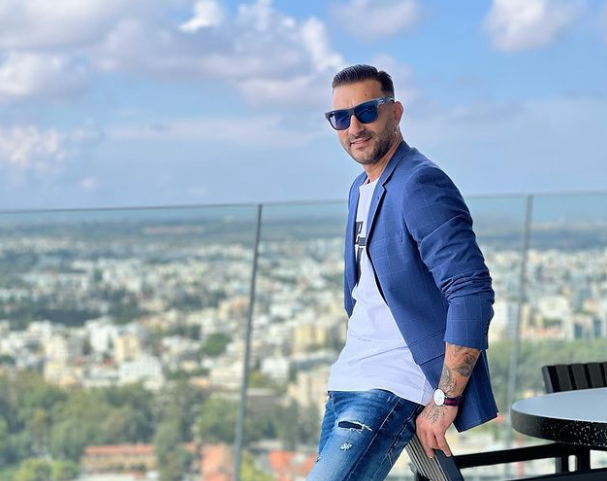 Tάσος Ευαγγέλου: Ερωτευμένος και πάλι; Οι πρώτες πληροφορίες