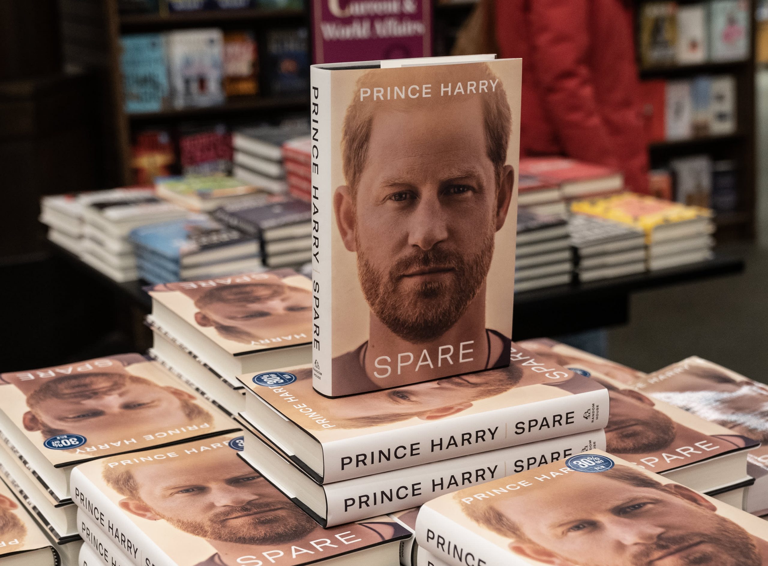 Πρίγκιπας Χάρι: Πούλησε 3,2 εκατ. αντίτυπα από το βιβλίο του σε μία εβδομάδα