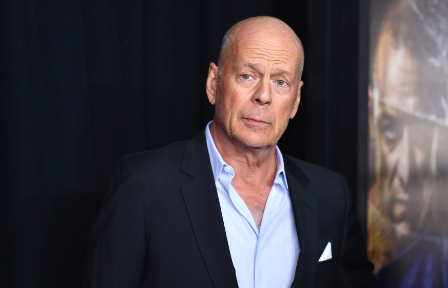 Συγκλονίζει η οικογένεια του Bruce Willis: Διαγνώστηκε με άνοια, μετά την αφασία