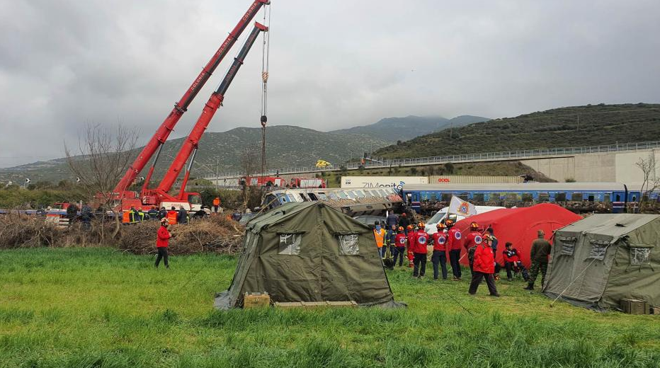 Τέμπη: Έτσι έγινε η έκρηξη μετά τη σύγκρουση των δύο τρένων