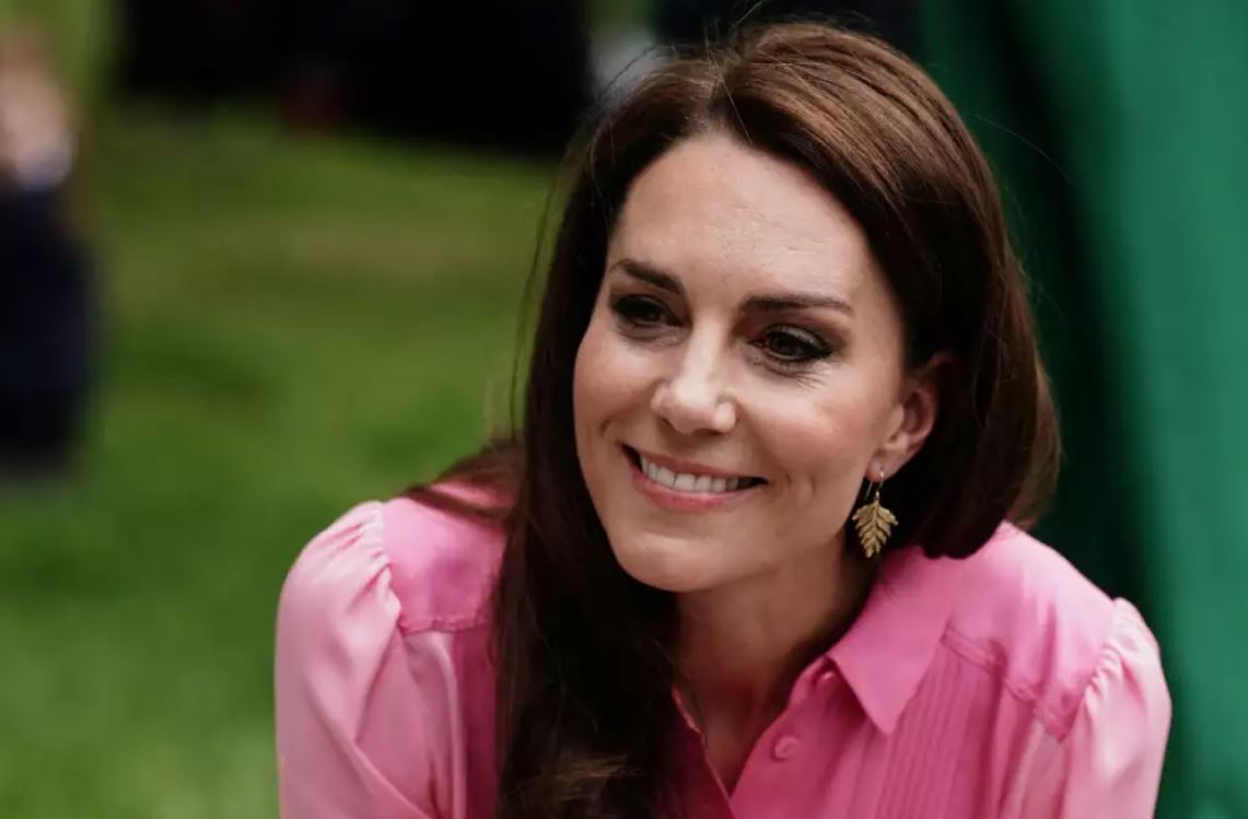 Kate Middleton: Φόρεσε το fashion item που όλες πρέπει να έχουμε στην γκαρνταρόμπα μας