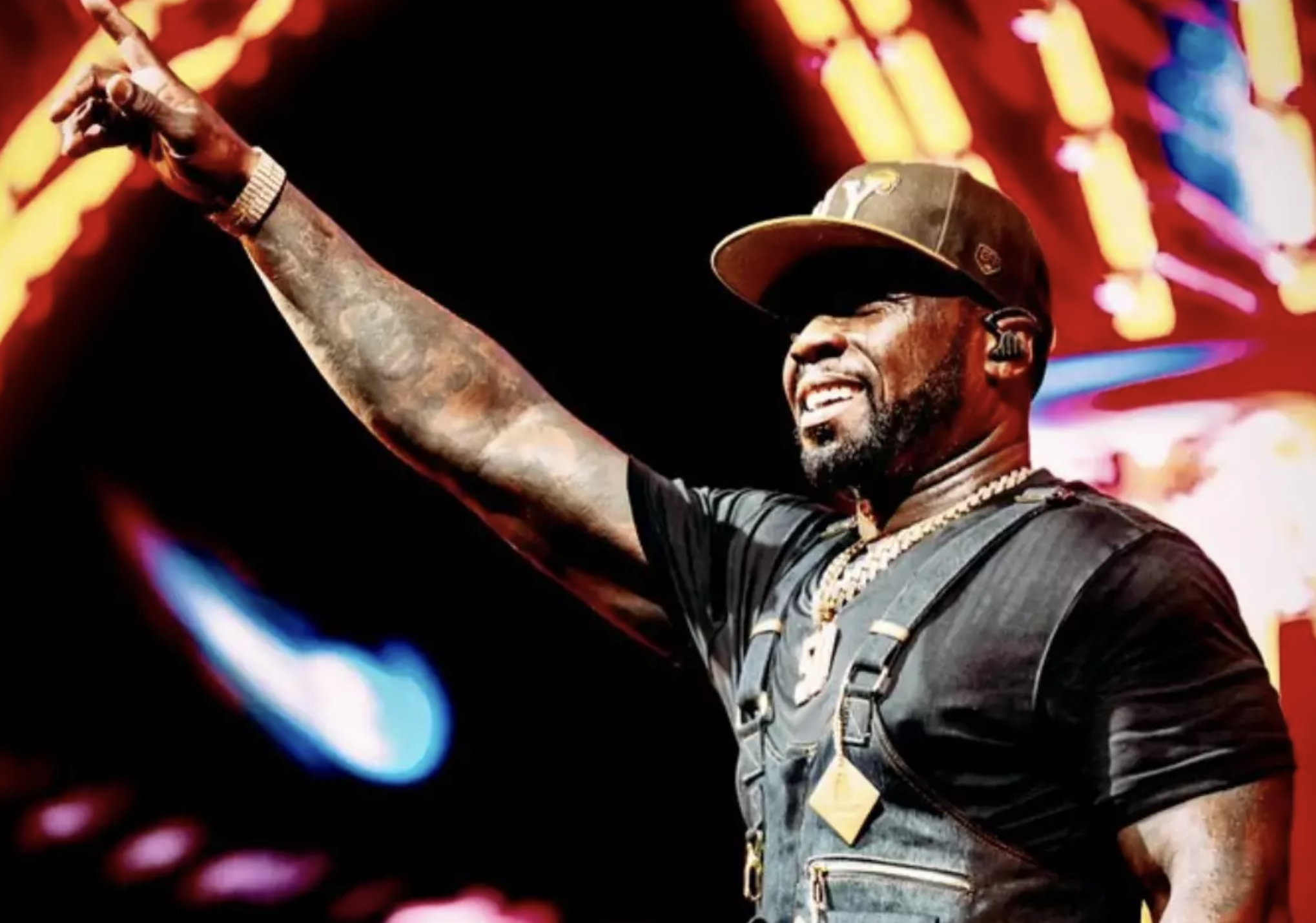 50 Cent: Πέταξε έξαλλος από την σκηνή το μικρόφωνο και τραυμάτισε γυναίκα