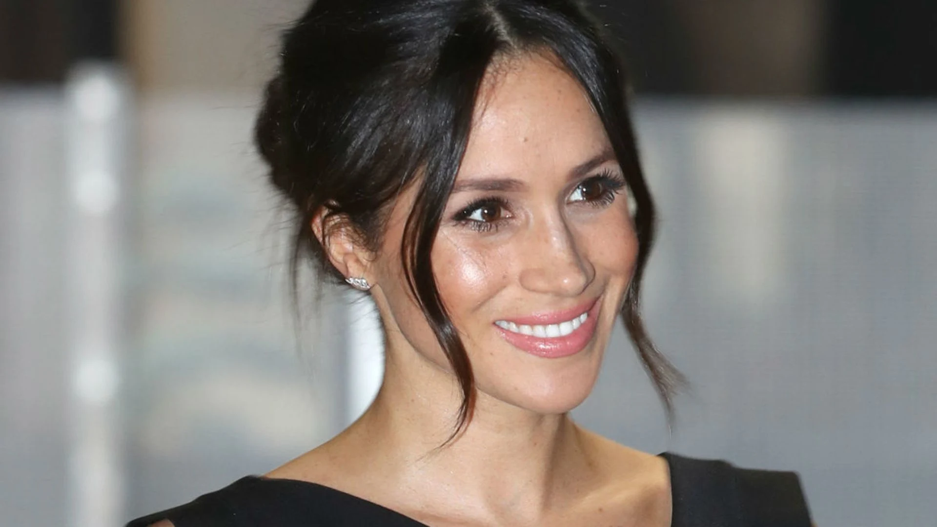 Meghan Markle: Η sexy τάση που λατρεύει είναι ιδανική για το καλοκαίρι