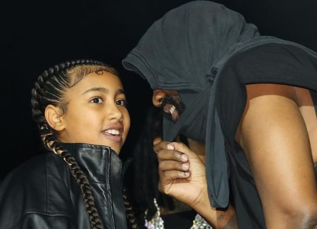 North West: Υπογράφει το νέο τραγούδι του πατέρα της, Kanye West, ραπάρει και ξεσηκώνει το κοινό!