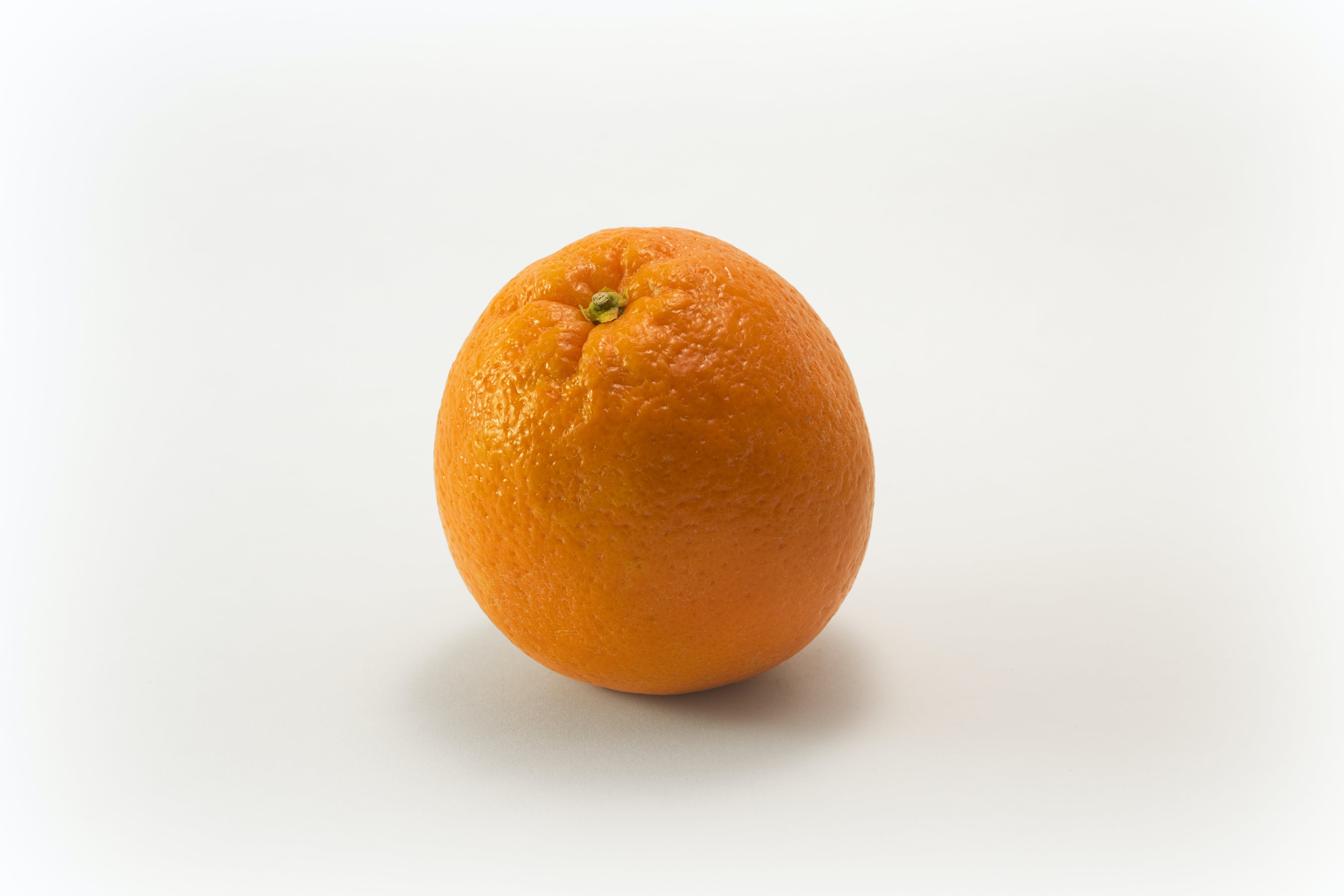 “Orange peel theory”: Το νέο Tik Tok trend που τεστάρει τις σχέσεις