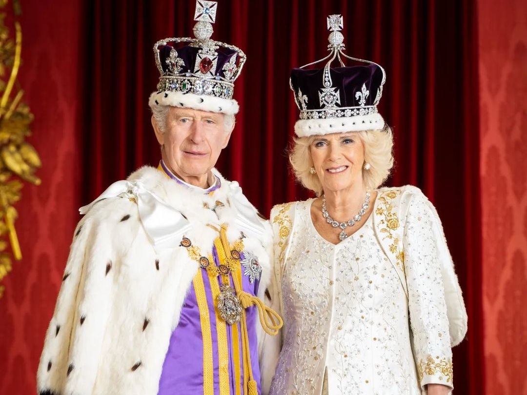 Βασιλιάς Κάρολος - Βασίλισσα Καμίλα: Η επέτειος γάμου που επισκιάζεται με δυο ασθενείς στην οικογένεια