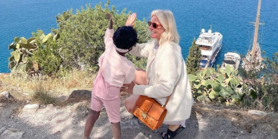 Βολιώτη για την υιοθεσία της κόρης της: «Όταν πήγα στην Αιθιοπία, είπα ότι χωρίς την Άννα δεν γυρίζω»
