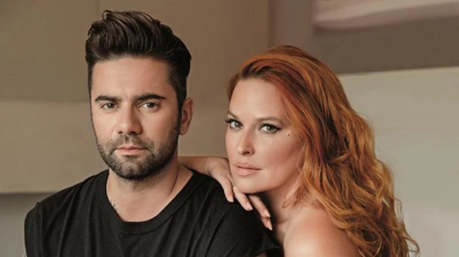 Η στιγμή που η Σίσσυ τραγουδά ξέφρενα το hit του Μαραντίνη - Το αινιγματικό σχόλιο του τραγουδιστή