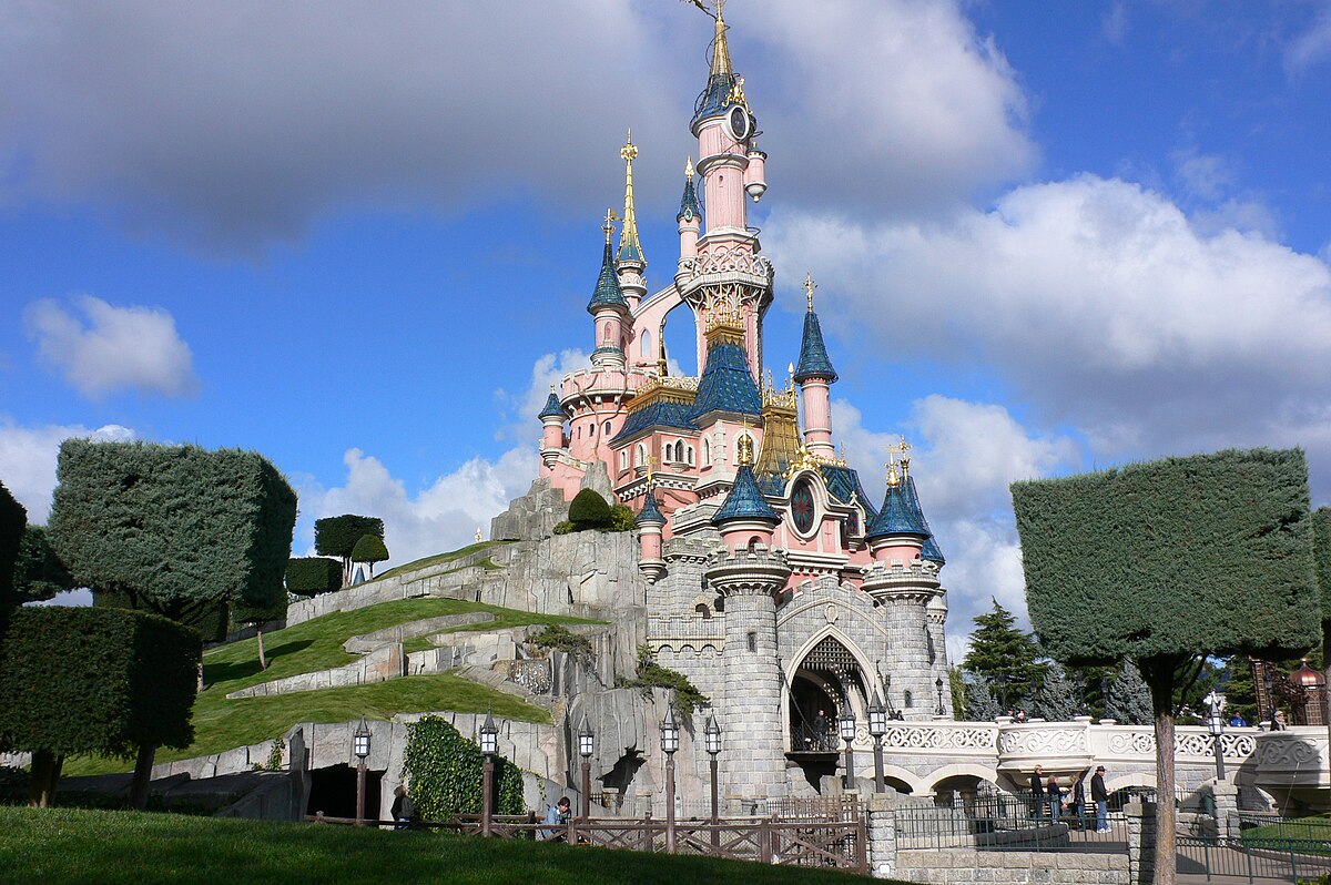 Έρχεται τo πρώτο fashion show στην Disneyland, τον Οκτώβριο