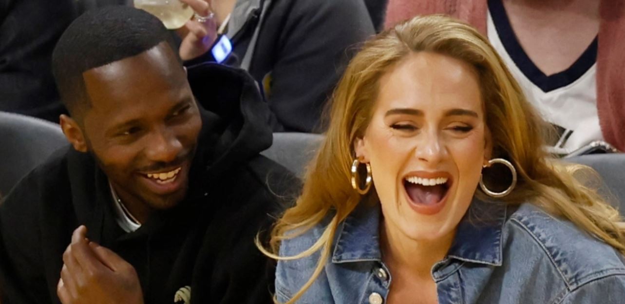 Adele: Ο Ριτς Πολ της έκανε πρόταση γάμου
