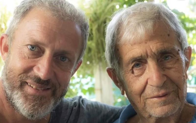 Κασκαούνιας: Η συγκινητική ανάρτηση για το θάνατο του πατέρα του