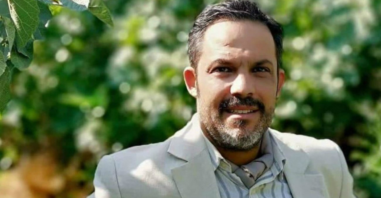 «Καλό ταξίδι κορούα μου»: Το σπαρακτικό αντίο του Χάρη Κκολού στη μητέρα του